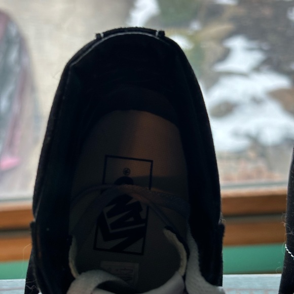 Women’s Vans suede hi tops - Picture 5 of 14